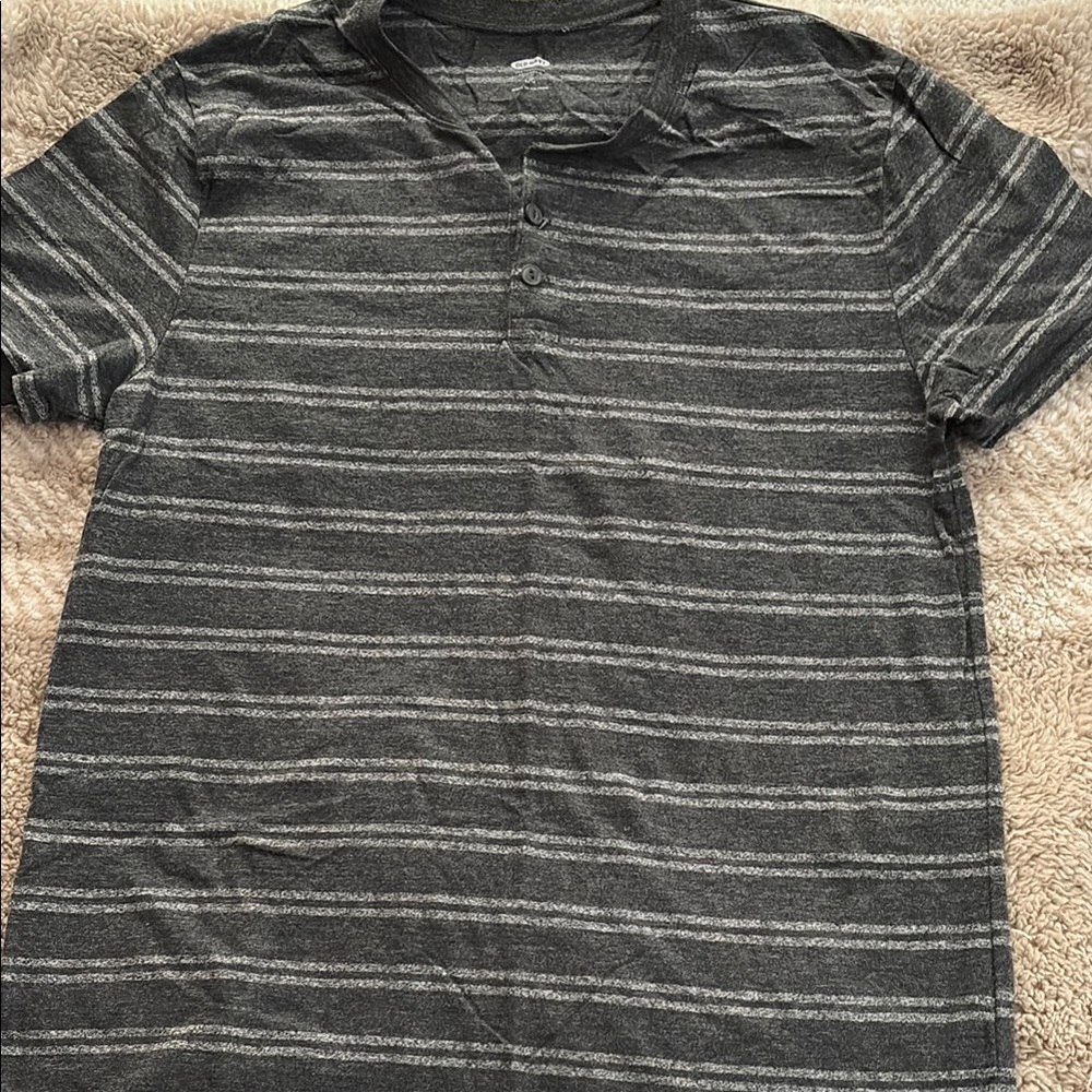 Men's Old Navy Gray Striped Shirt